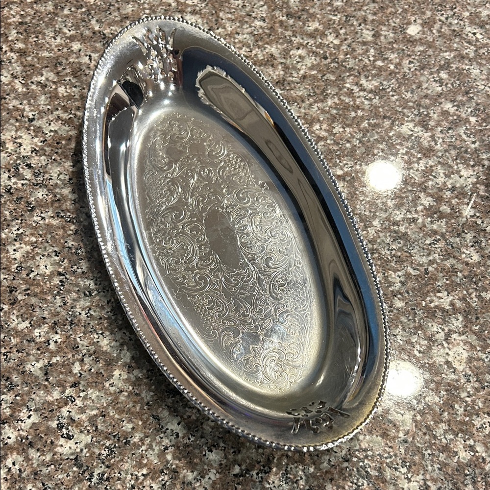 Vintage Krome Kraft Farber Bros Elegant Silver Oval Serving Tray